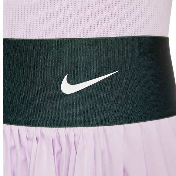 Nike Women’s NikeCourt Dri-FIT Advantage Pleated Tennis Skirt - NWT - Picture 4 of 8